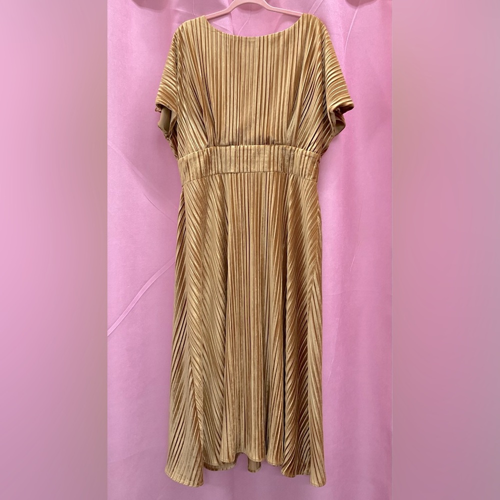 Alexia Admor Gold Pleated Velvet Dress Sz 12